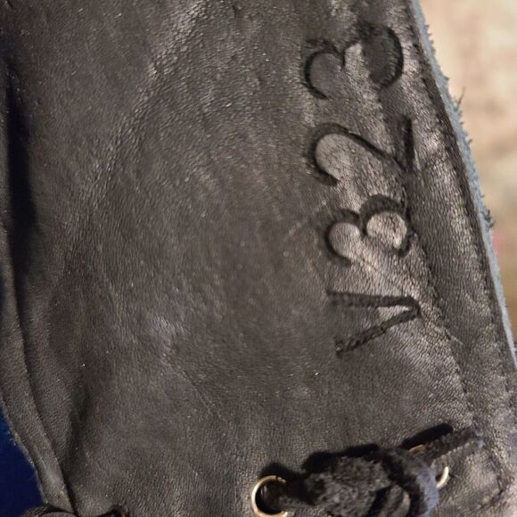 Kerr Leathers | Leather Fleece Lined Riding Chaps - Picture 6 of 6